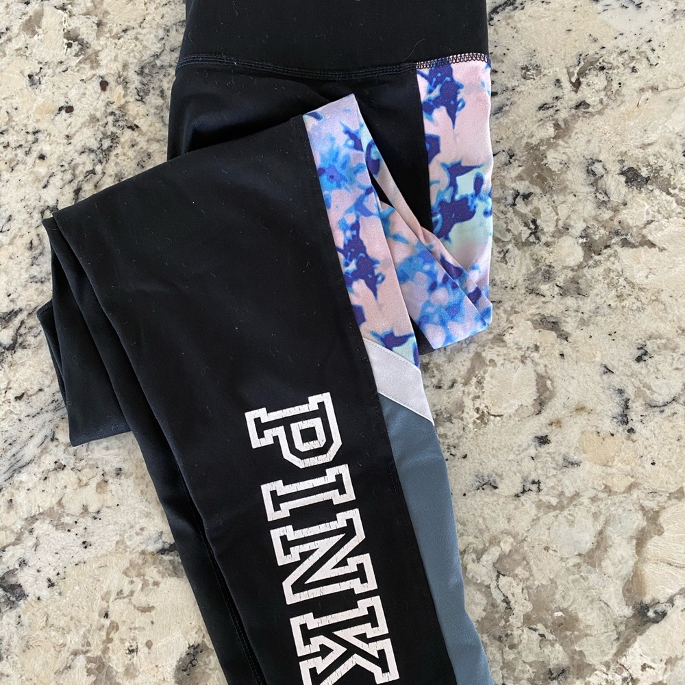 VS Pink Workout leggings